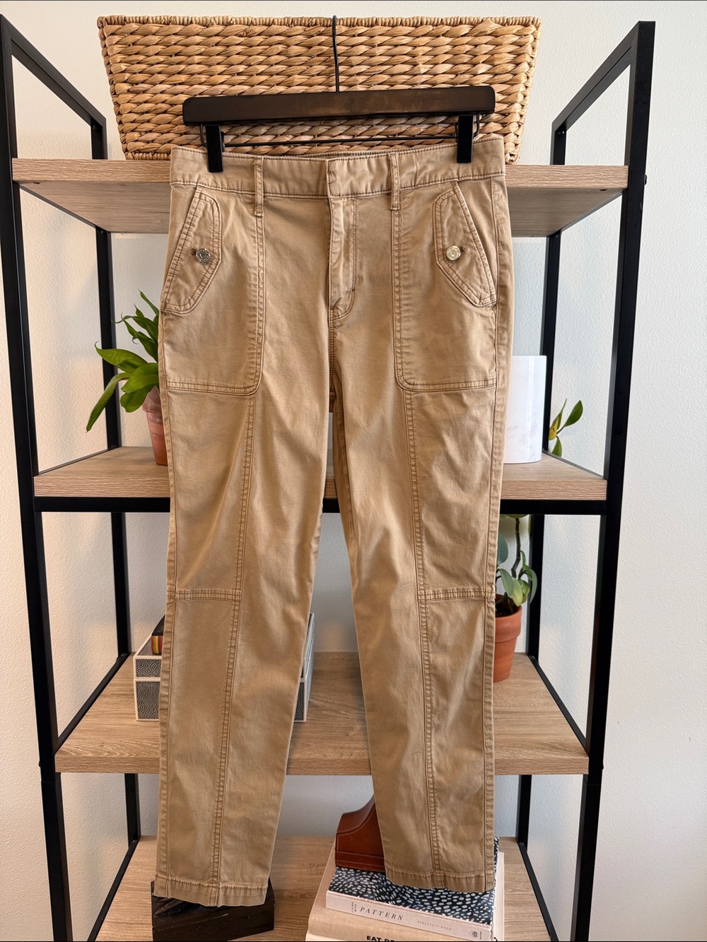 White House Black Market Mid-Rise Pret-A-Jet Ankle Khaki Slim Leg Pants, 6